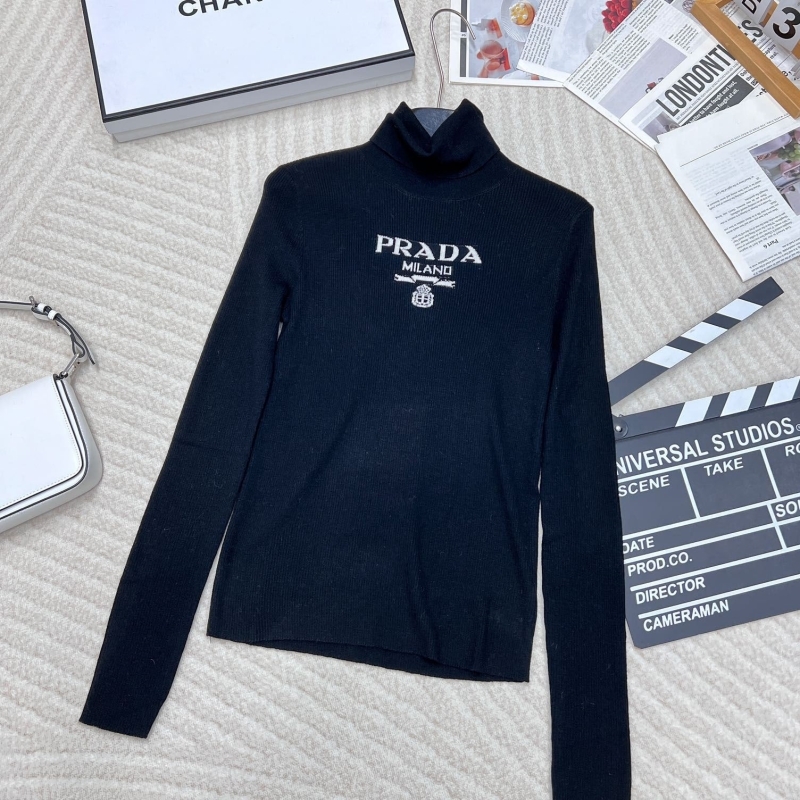 Pra*a hoodies